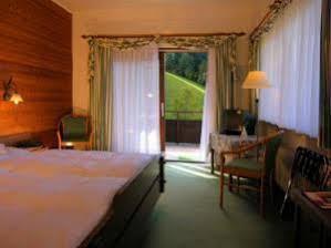 Md Waldhotel Palmspring Bad Peterstal-Griesbach Zewnętrze zdjęcie